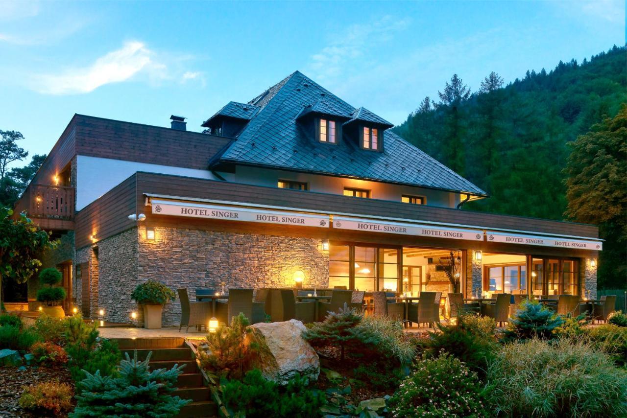 Hotel Singer ลุดวิโกฟ ภายนอก รูปภาพ