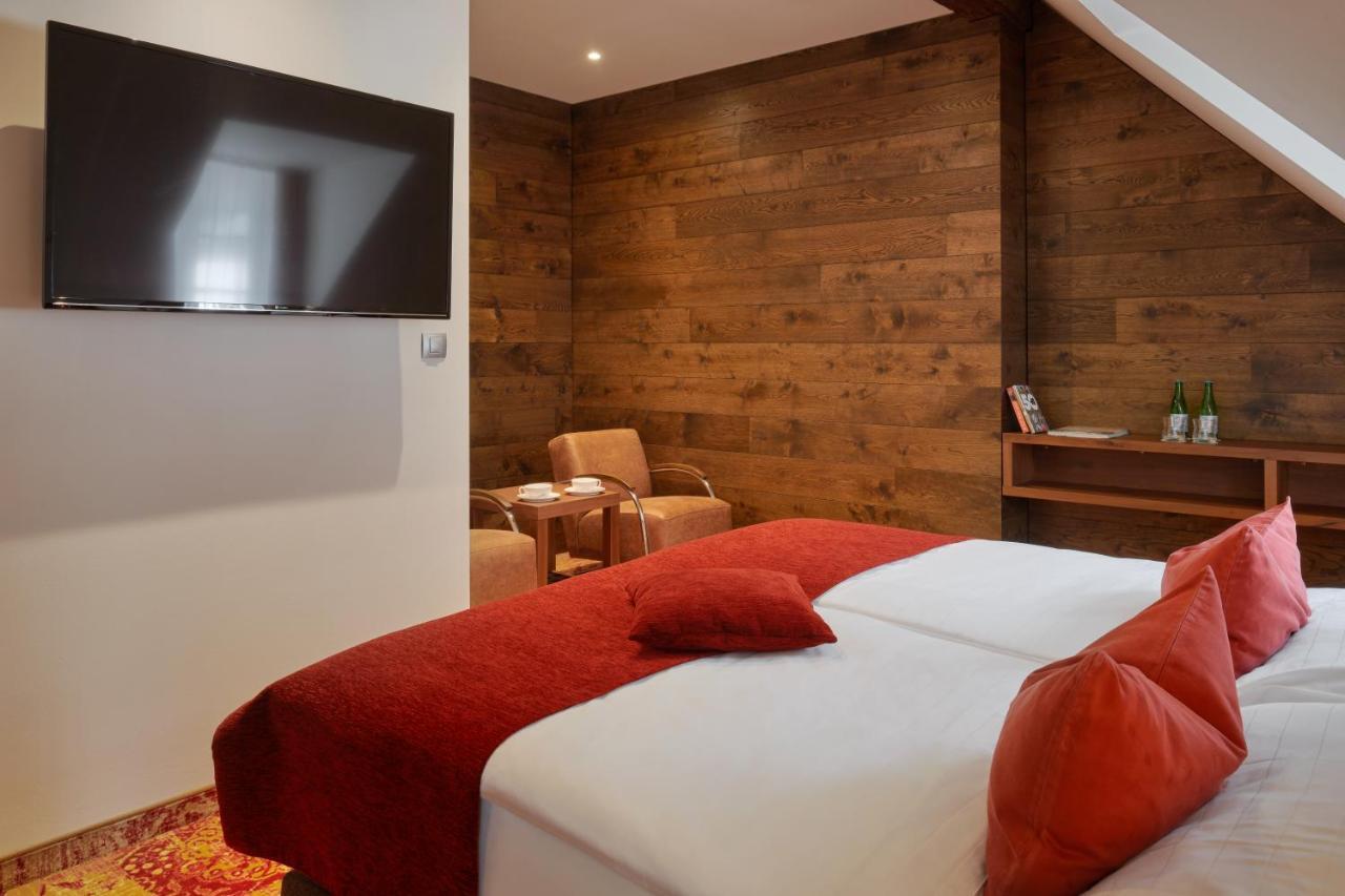 Hotel Singer ลุดวิโกฟ ภายนอก รูปภาพ